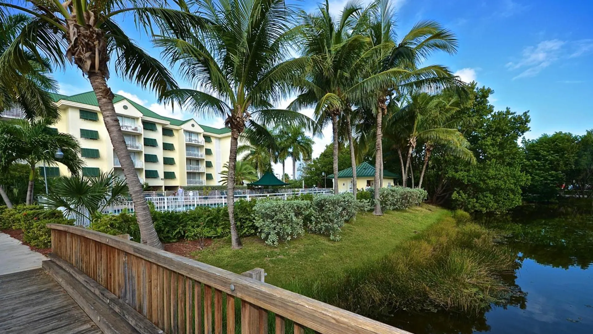 Sunrise Suites Saint Lucia Suite #201 Ки-Уэст